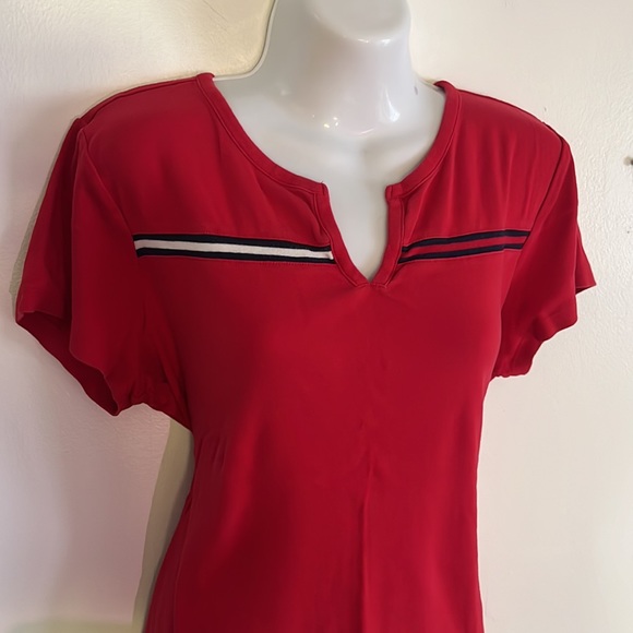 Tommy Hilfiger v neck T shirt - Picture 2 of 10